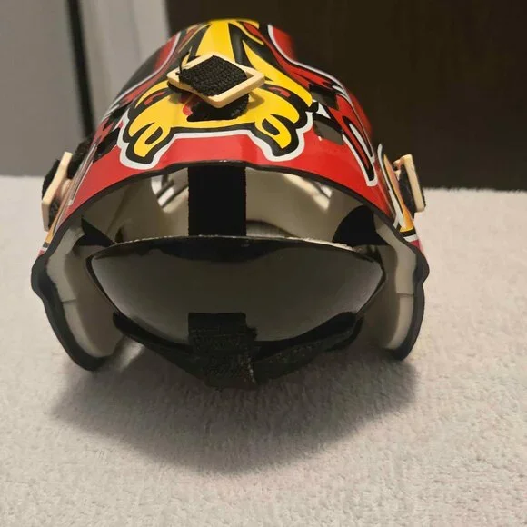 Calgary Flames Fan Lot - 4 Collectible Items - Picture 4 of 10